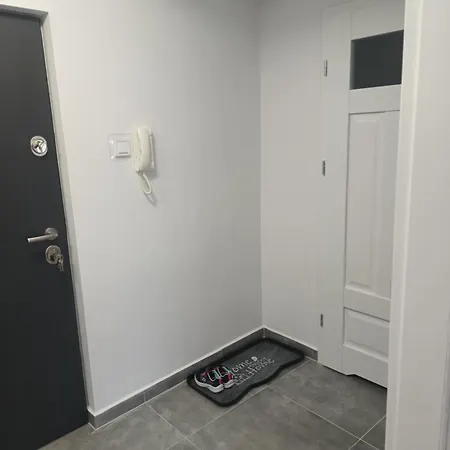 Apartament Mlodziezowa Apartament *